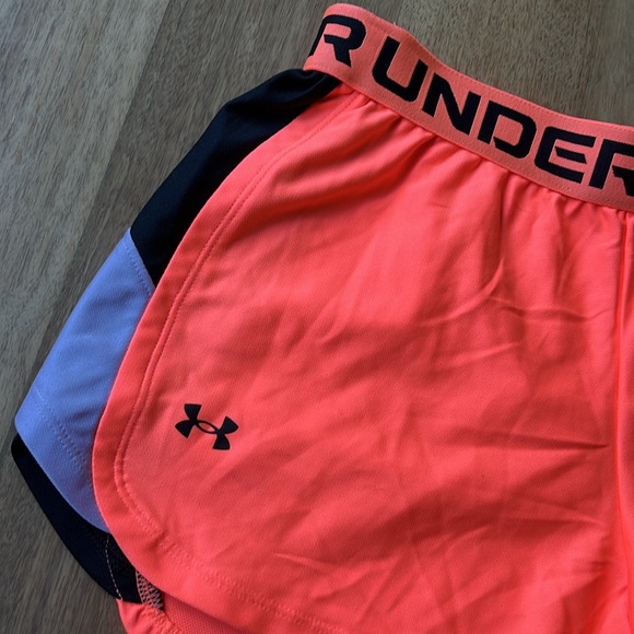 NWOT neon coral pink with black and lavender sides women’s shorts Under Armour - Picture 2 of 4